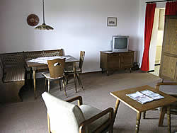 wohnzimmer souterrain 1
